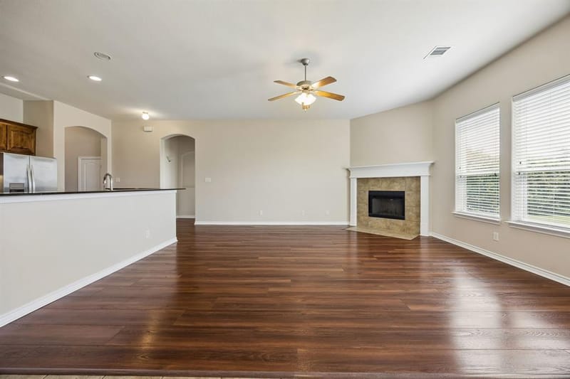 4201 Garden Path Lane, Mansfield TX 76063 - Photo 10