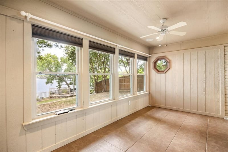 105 Casas Del Sur Street, Granbury TX 76049 - Photo 21