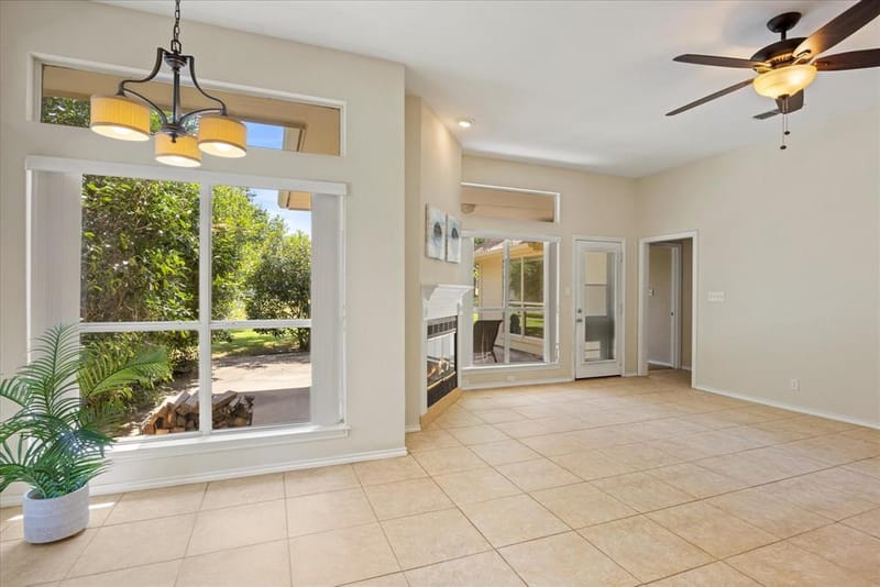 8724 Bellechase Road, Granbury TX 76049 - Photo 8