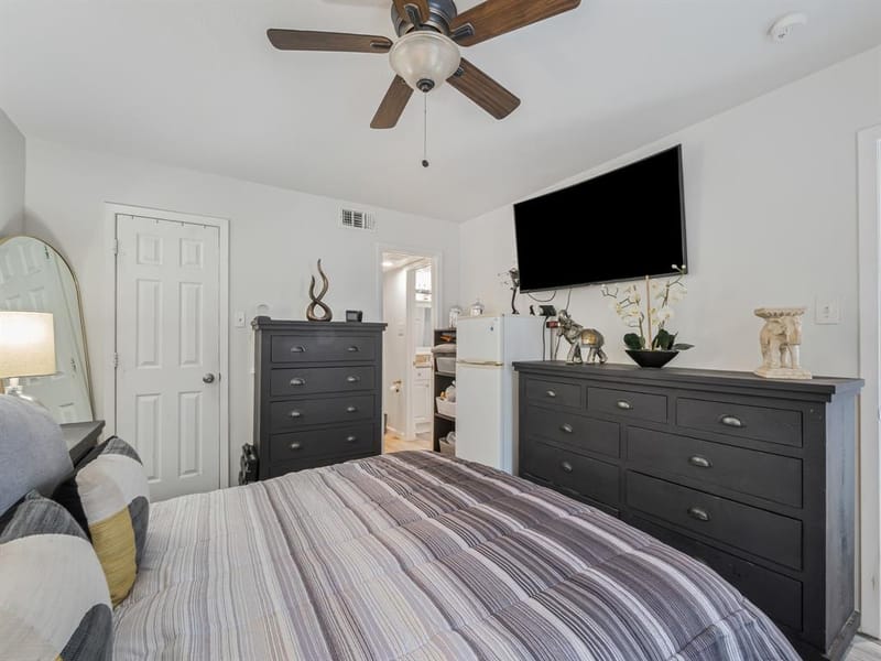 4655 Country Creek Drive # 1135, Dallas TX 75236 - Photo 16