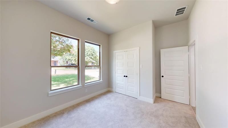 5624 Hiett Court, Fort Worth TX 76112 - Photo 16