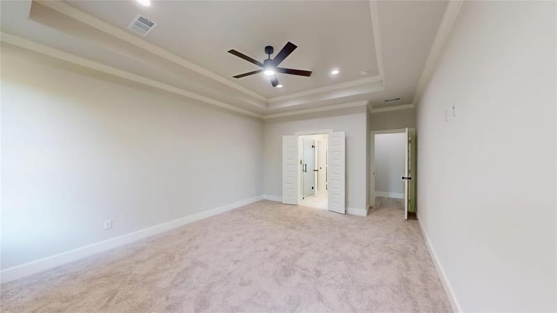 5624 Hiett Court, Fort Worth TX 76112 - Photo 10