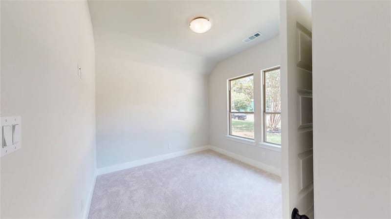 5624 Hiett Court, Fort Worth TX 76112 - Photo 15