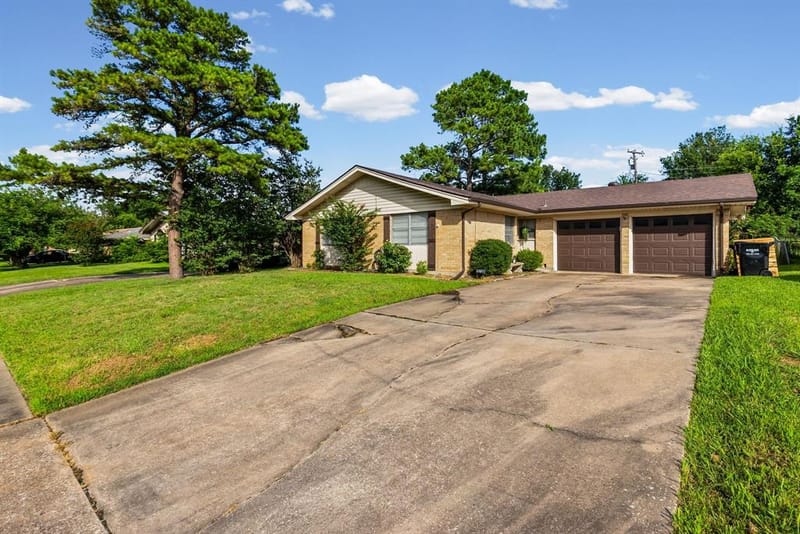 5213 Hilltop Drive, Greenville TX 75402 - Photo 2