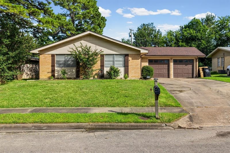 5213 Hilltop Drive, Greenville TX 75402 - Photo 3