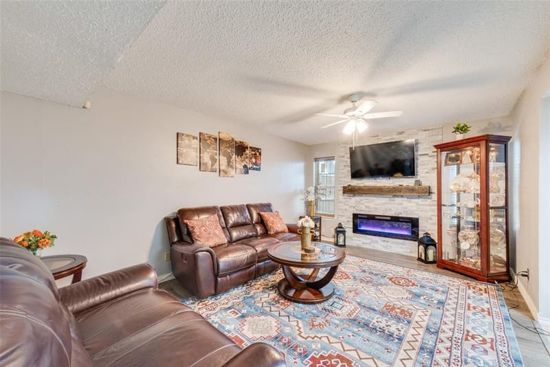 527 Towne House Lane, Richardson TX 75081 - Photo 6