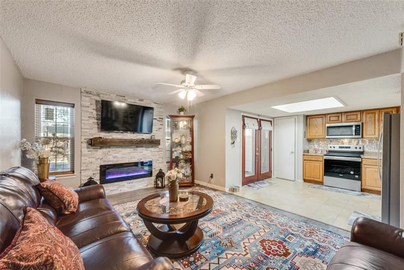 527 Towne House Lane, Richardson TX 75081 - Photo 8