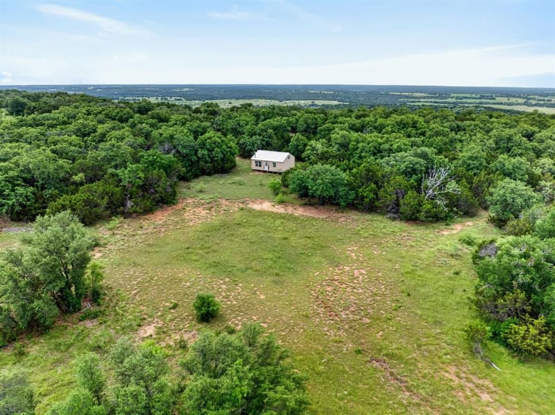 1066 High Point Drive, Mineral Wells TX 76067 - Photo 18