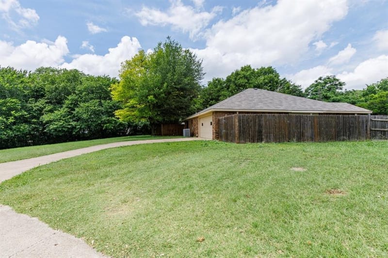 902 Wayne Avenue, Duncanville TX 75137 - Photo 27