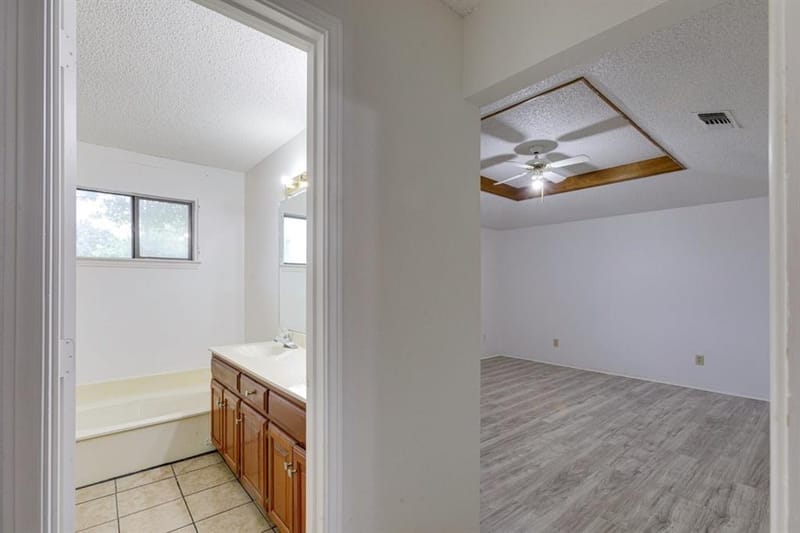 902 Wayne Avenue, Duncanville TX 75137 - Photo 15