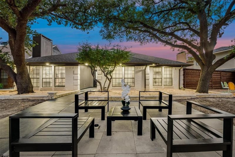 7306 Highland Glen Trail, Dallas TX 75248 - Photo 2