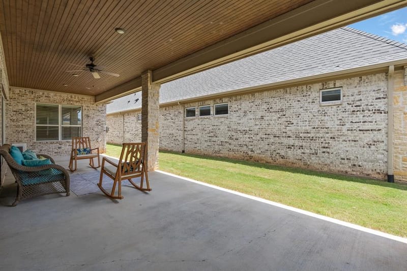 2407 Vineyard Drive, Granbury TX 76048 - Photo 36