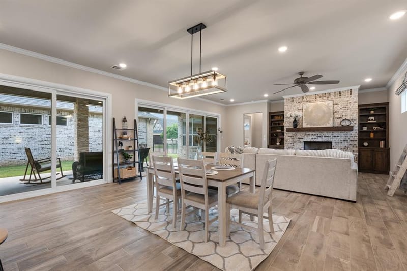 2407 Vineyard Drive, Granbury TX 76048 - Photo 14