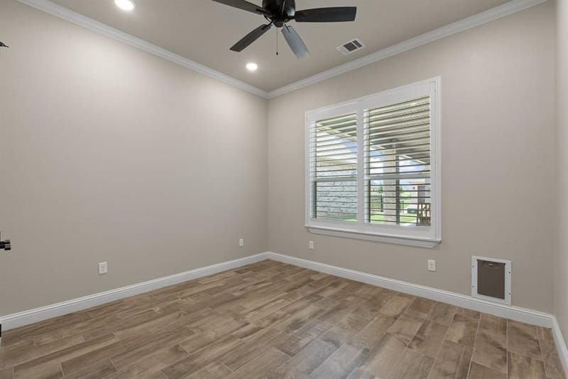 2407 Vineyard Drive, Granbury TX 76048 - Photo 29