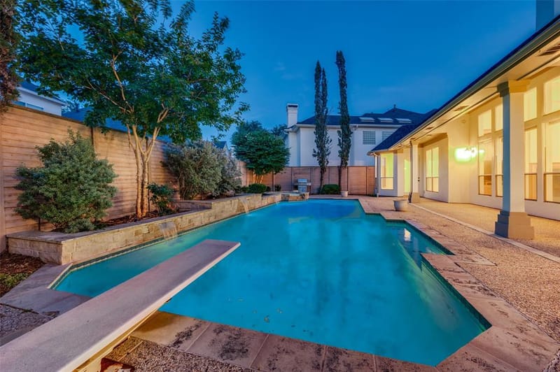 17919 Castle Bend Drive, Dallas TX 75287 - Photo 4