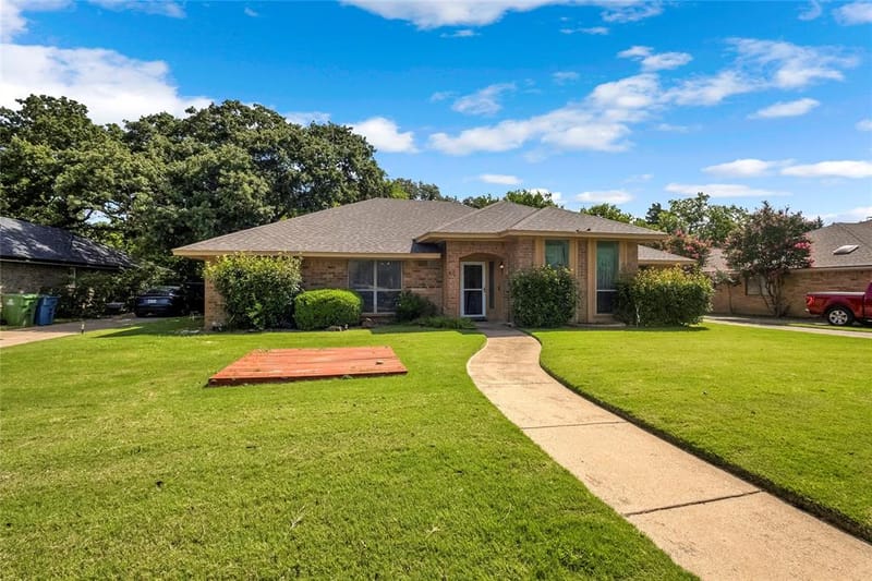 42 Indian Trail, Hickory Creek TX 75065 - Photo 2