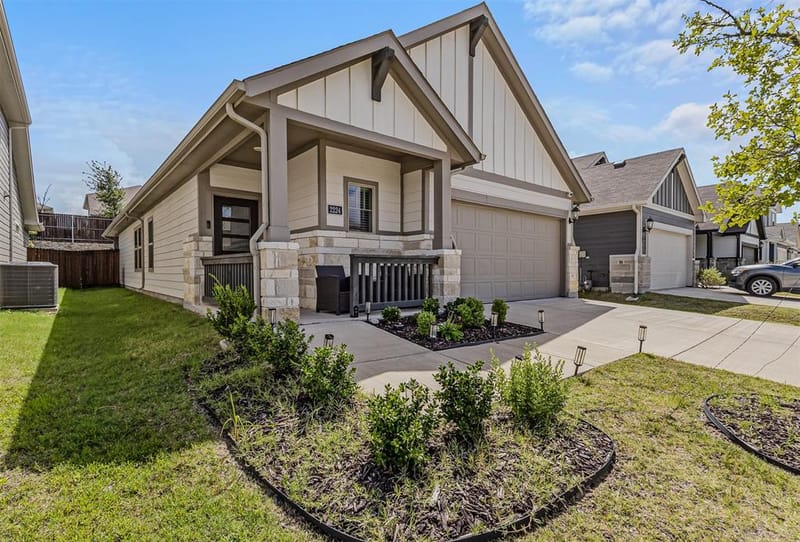 2224 Cliff Springs Drive, Forney TX 75126 - Photo 4