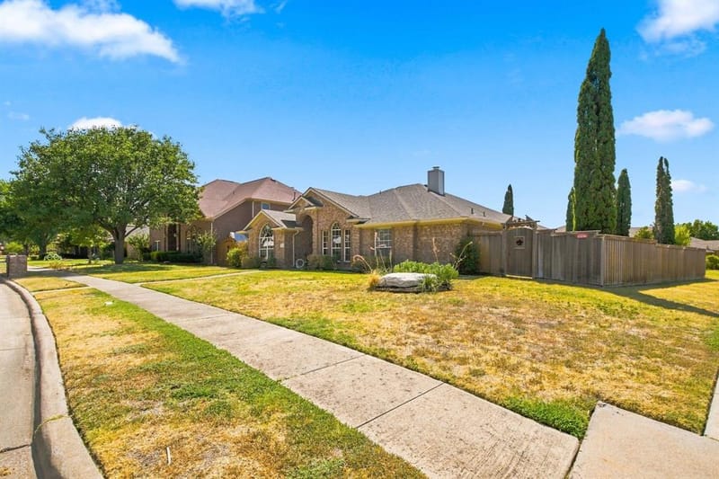 740 Amhurst Court, Allen TX 75002 - Photo 2