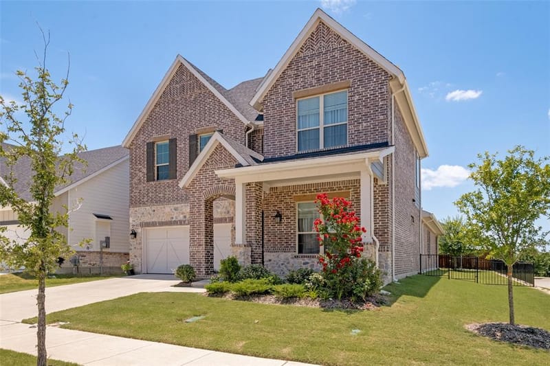 7104 Manhattan Drive, Rowlett TX 75088 - Photo 2