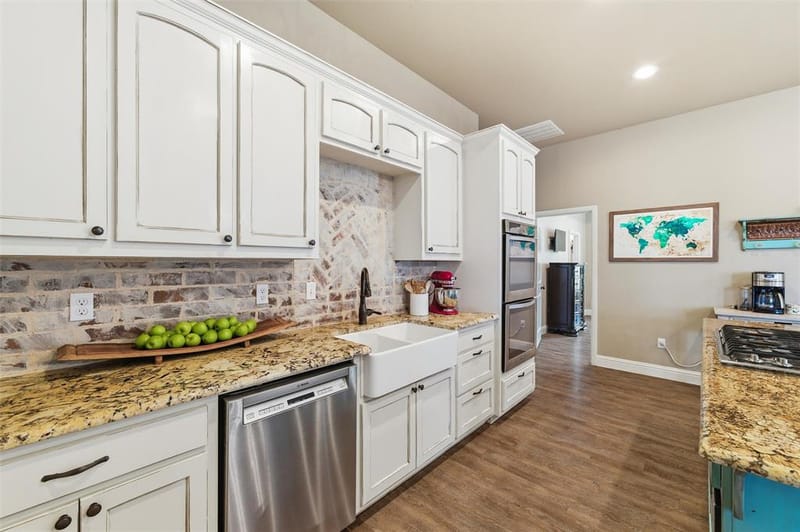128 E Remuda Court, Fort Worth TX 76108 - Photo 5