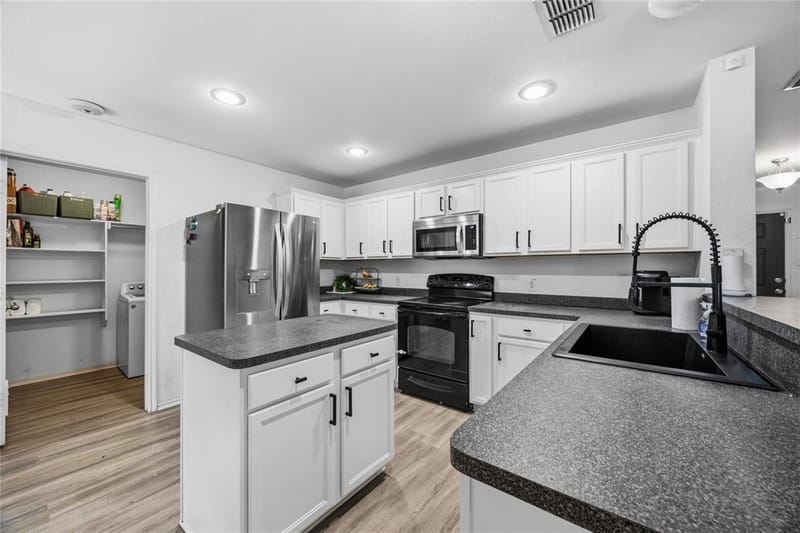 932 Cottonwood Trail, Anna TX 75409 - Photo 8