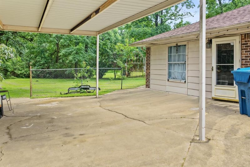 206 Carr Drive, Mount Pleasant TX 75455 - Photo 16