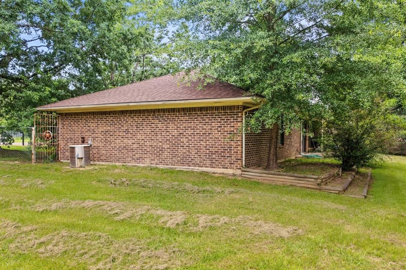 206 Carr Drive, Mount Pleasant TX 75455 - Photo 18