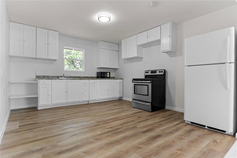 103 N 6th Street E, Dawson TX 76639 - Photo 3