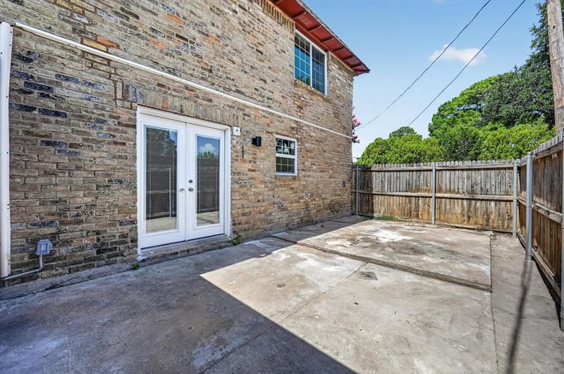 1801 E Grauwyler Road # 101, Irving TX 75061 - Photo 39