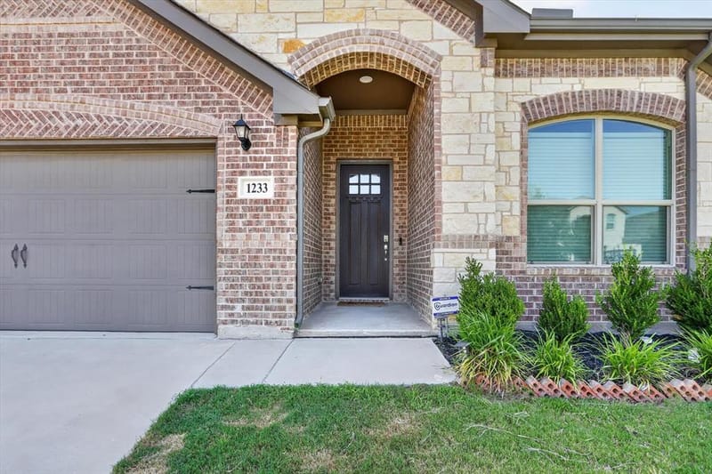 1233 Collett Sublett Road, Kennedale TX 76060 - Photo 2