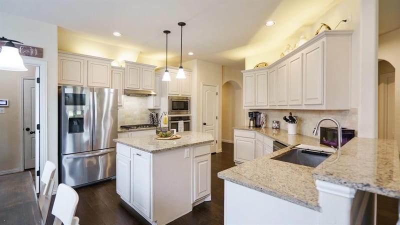 4328 Oak Chase Drive, Fort Worth TX 76244 - Photo 6