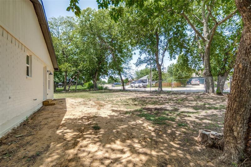 3027 Morgan Drive, Dallas TX 75241 - Photo 23