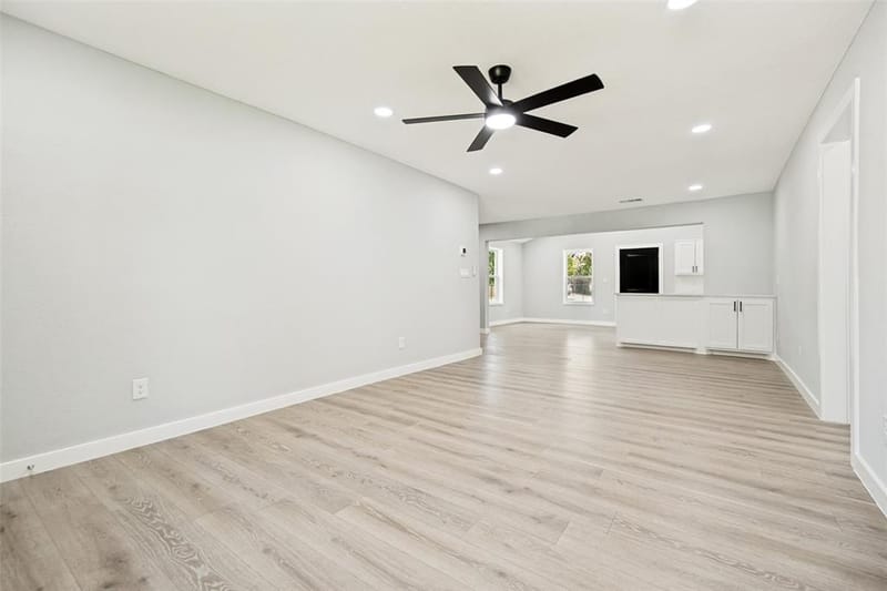 3027 Morgan Drive, Dallas TX 75241 - Photo 7
