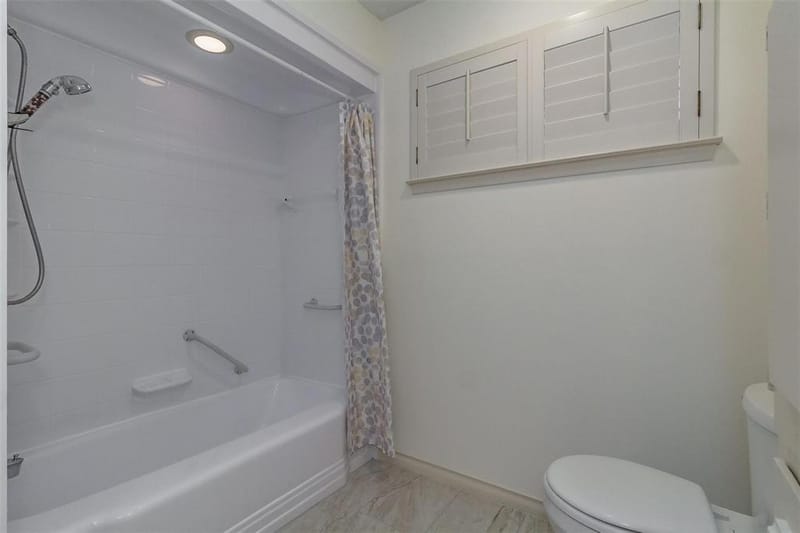 2604 Twinpost Court, Irving TX 75062 - Photo 30