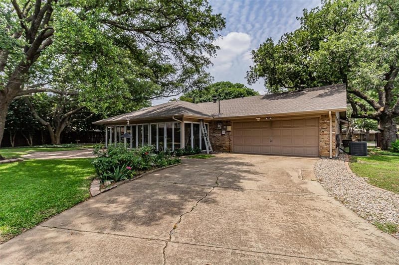 2604 Twinpost Court, Irving TX 75062 - Photo 18