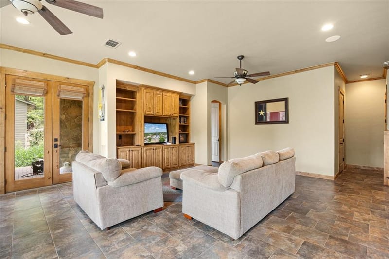 1101 Hidden Cove Trail, Granbury TX 76049 - Photo 27