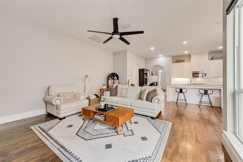 4940 Sage Hill Drive, Carrollton TX 75010 - Photo 10