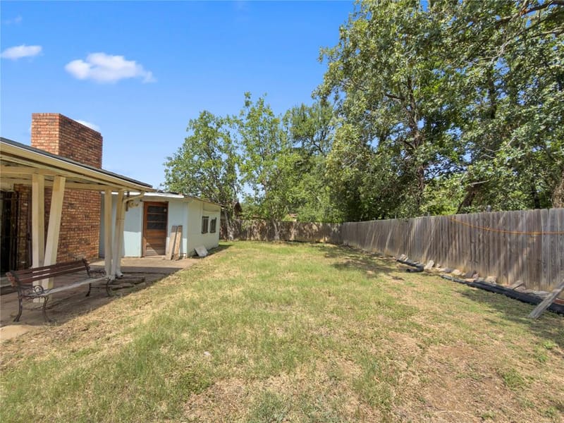 7717 Acapulco Road, Fort Worth TX 76112 - Photo 28
