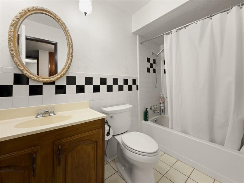 7717 Acapulco Road, Fort Worth TX 76112 - Photo 24