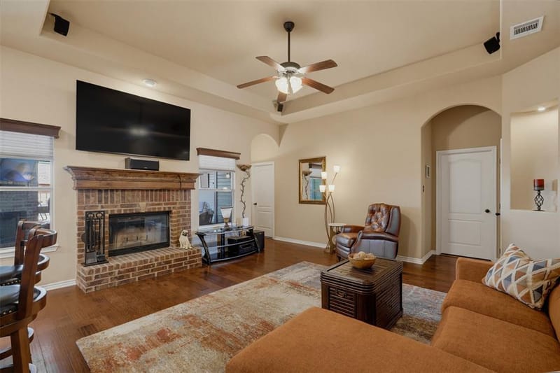 1221 Eagle Lake Drive, Azle TX 76020 - Photo 10