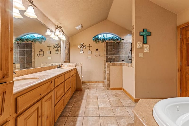 475 Magic Valley, Bluff Dale TX 76433 - Photo 16