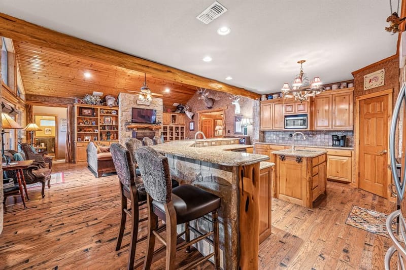 475 Magic Valley, Bluff Dale TX 76433 - Photo 7