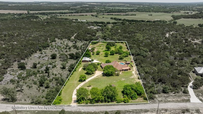 475 Magic Valley, Bluff Dale TX 76433 - Photo 35
