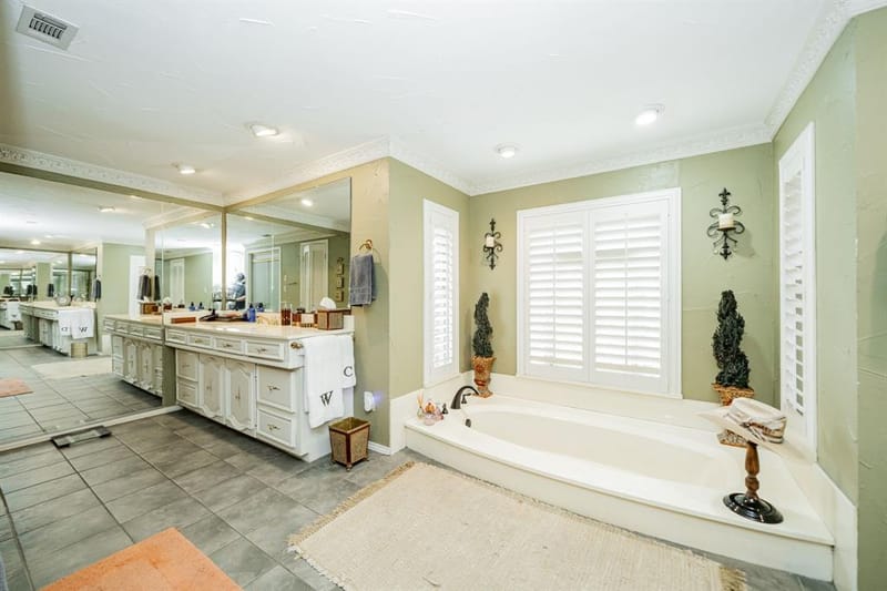 9511 Fallbrook Drive, Dallas TX 75243 - Photo 30