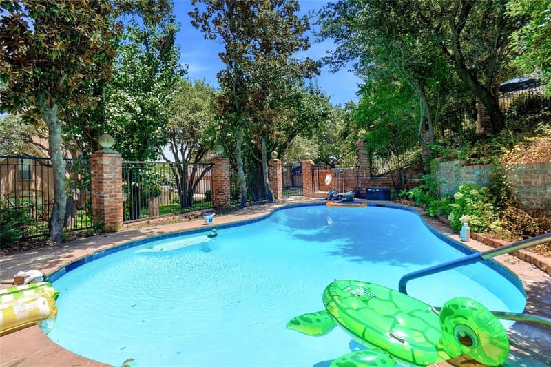 2011 Ridgemont Court, Arlington TX 76012 - Photo 37