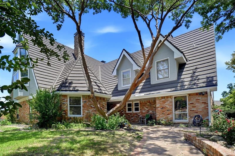 2011 Ridgemont Court, Arlington TX 76012 - Photo 4