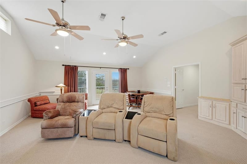143 Blackfoot Trail, Lake Kiowa TX 76240 - Photo 33