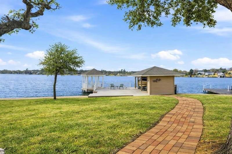 143 Blackfoot Trail, Lake Kiowa TX 76240 - Photo 37