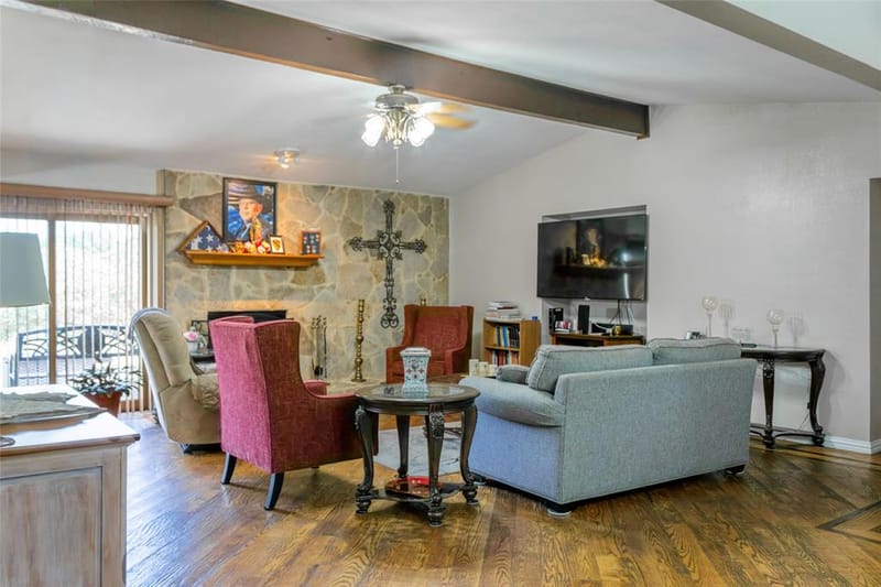 315 Dow Ross Boulevard, Duncanville TX 75116 - Photo 8
