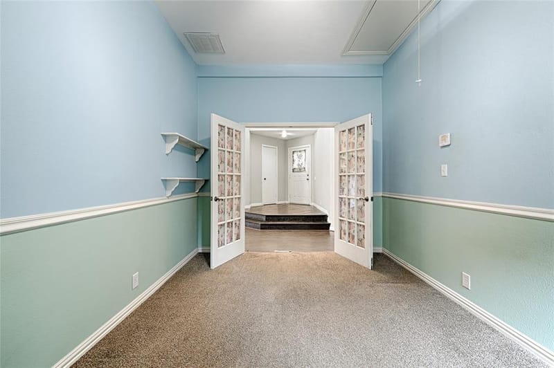 14900 Le Grande Drive, Addison TX 75001 - Photo 13